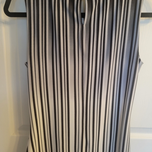 Calvin klein shell camisole top - Picture 3 of 5